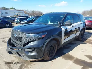 2020 Ford Police Interceptor Utility z VIN 1FM5K8AB7LGC00931, wystawiony jako IAAI lot #41598554 z przebiegiem 92 886 mil mil oraz . Historia ofert i sprzedaży dostępna na DreamBid. Obrazek 19.
