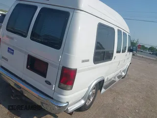 2006 Ford Econoline Cargo with VIN 1FDRE14L26HB21864, listed as a IAAI auction lot 42389174 with 295,623 mi miles and . Bid and sale history available at DreamBid. Image 4.