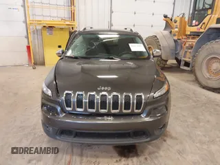 2016 Jeep Cherokee Latitude z VIN 1C4PJMCSXGW147918, wystawiony jako IAAI lot #42173947 z przebiegiem 142 482 mil mil oraz . Historia ofert i sprzedaży dostępna na DreamBid. Obrazek 12.