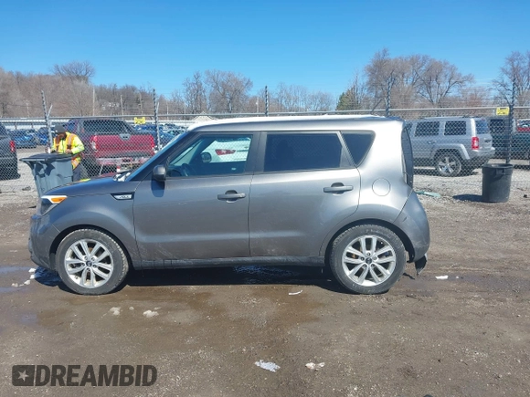 2018 Kia Soul + with VIN KNDJP3A5XJ7535373, listed as a IAAI auction lot 41826774 with 90,745 mi miles and . Bid and sale history available at DreamBid. Image 14.