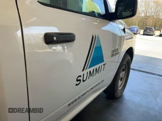 2017 Ram 1500 Tradesman с VIN 3C6JR6DG0HG776907, выставлен на аукционе IAAI как лот 42743426 с пробегом 162 492 миль миль и . История ставок и продаж доступна на DreamBid. Изображение 6.
