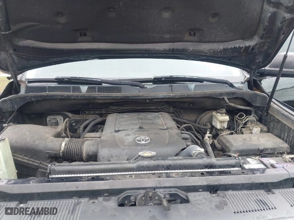 2014 Toyota Tundra 4WD Truck SR5 with VIN 5TFDW5F10EX395339, listed as a IAAI auction lot 41654654 with 238,745 mi miles. Bid and sale history available at carsss.com. Image 10.
