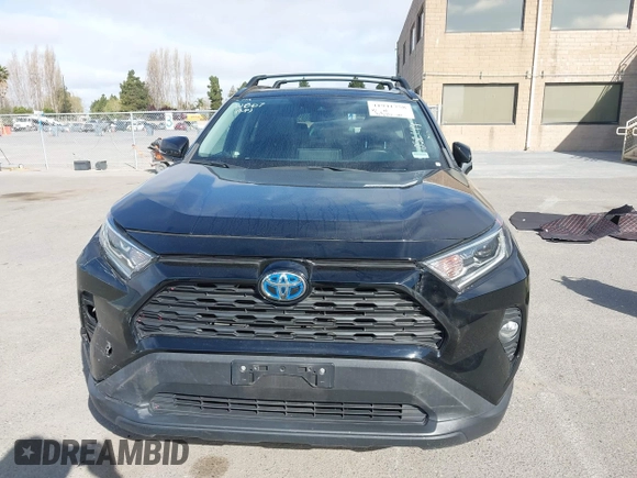 2020 Toyota RAV4 Hybrid XLE с VIN 2T3RWRFV0LW052144, выставлен на аукционе IAAI как лот 41941758 с пробегом 53 725 миль миль и . История ставок и продаж доступна на DreamBid. Изображение 12.