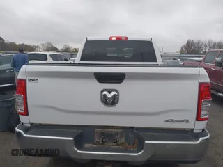 2021 Ram 2500 Tradesman with VIN 3C6UR5CL1MG695849, listed as a IAAI auction lot 40977178 with 104,097 mi miles. Bid and sale history available at carsss.com. Image 16.