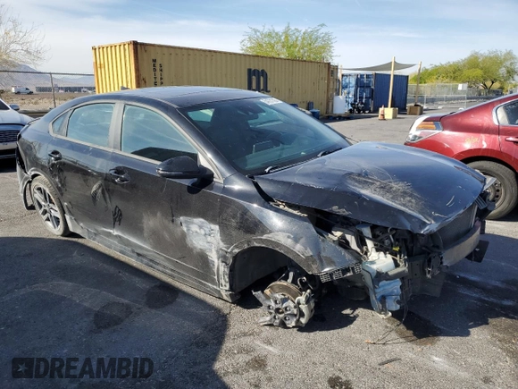 2021 Kia Forte GT-Line z VIN 3KPF34AD2ME333601, wystawiony jako Copart lot #54721705 z przebiegiem 86 520 mil mil oraz Szkoda całkowita • Salvage title. Historia ofert i sprzedaży dostępna na DreamBid. Obrazek 4.
