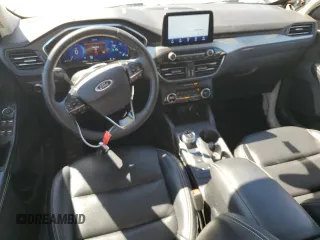 2021 Ford Escape Titanium Hybrid z VIN 1FMCU0DZ5MUB04522, wystawiony jako Copart lot #49127385 z przebiegiem 66 996 mil mil oraz Szkody całkowita. Historia ofert i sprzedaży dostępna na DreamBid. Obrazek 8.