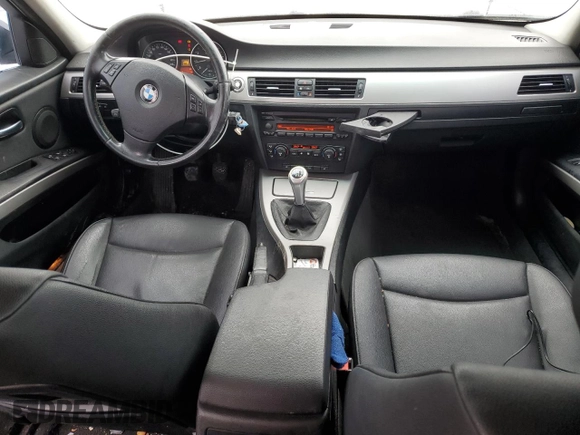 2006 BMW 3 Series 325xi with VIN WBAVD13576KT80097, listed as a Copart auction lot 47649225 with 248,723 mi miles and Salvage title. Bid and sale history available at DreamBid. Image 8.