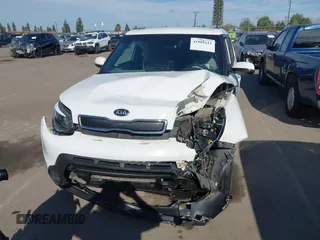 2015 Kia Soul with VIN KNDJN2A29F7142929, listed as a IAAI auction lot 41901611 with Not Provided miles and . Bid and sale history available at DreamBid. Image 12.