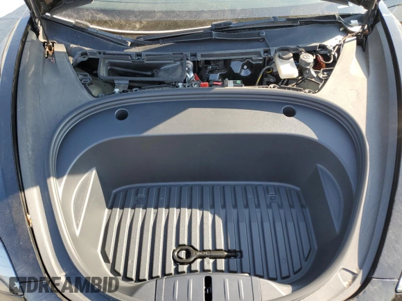 2023 Tesla Model 3 z VIN 5YJ3E1EA0PF646866, wystawiony jako Copart lot #42763275 z przebiegiem 24 382 mil mil oraz Szkoda całkowita • Salvage title. Historia ofert i sprzedaży dostępna na DreamBid. Obrazek 11.