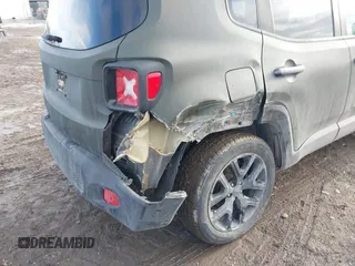 2016 Jeep Renegade Latitude with VIN ZACCJBBT8GPC87587, listed as a IAAI auction lot 41640863 with 106,020 mi miles. Bid and sale history available at carsss.com. Image 6.
