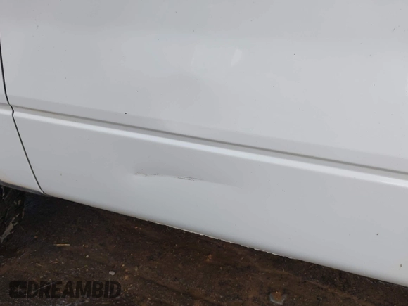 2009 Ford F-150 XL with VIN 1FTRF14W69KB06545, listed as a IAAI auction lot 41109287 with 104,713 mi miles and . Bid and sale history available at DreamBid. Image 6.