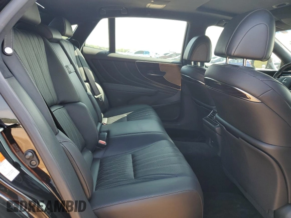 2019 Lexus LS 500 с VIN JTHB51FFXK5009207, выставлен на аукционе Copart как лот 50726735 с пробегом 45 606 миль миль и Списание • Salvage title. История ставок и продаж доступна на DreamBid. Изображение 10.
