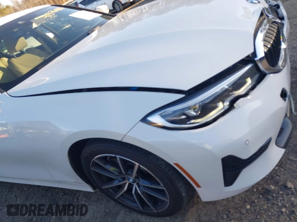 2020 BMW 3 Series 330i z VIN 3MW5R1J06L8B11272, wystawiony jako IAAI lot #41376487 z przebiegiem 28 683 mil mil oraz . Historia ofert i sprzedaży dostępna na DreamBid. Obrazek 18.