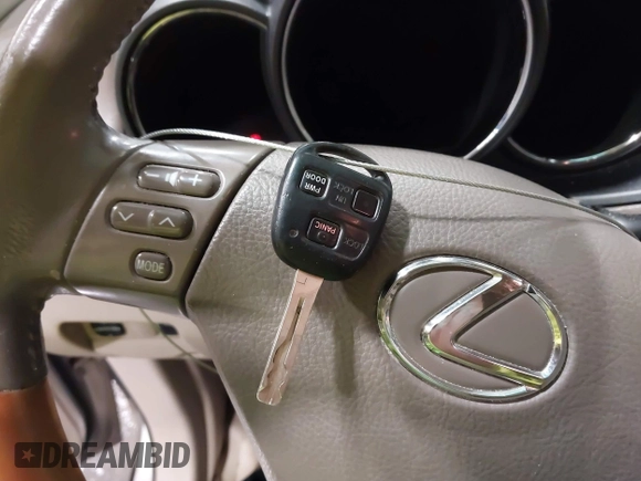 2006 Lexus RX 330 with VIN 2T2HA31U06C088710, listed as a IAAI auction lot 41959314 with 239,099 mi miles and . Bid and sale history available at DreamBid. Image 11.