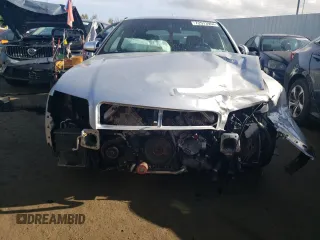 2004 Audi S4 z VIN WAUPL68E64A102859, wystawiony jako Copart lot #72573904 z przebiegiem 118 068 mil mil oraz Szkody całkowita. Historia ofert i sprzedaży dostępna na DreamBid. Obrazek 5.