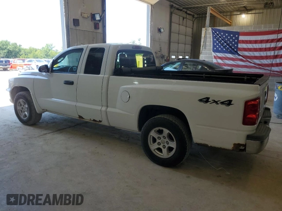 2006 Dodge Dakota SLT with VIN 1D7HW42K96S579208, listed as a Copart auction lot 71699414 with 178,506 mi miles and Clean Title. Bid and sale history available at DreamBid. Image 2.
