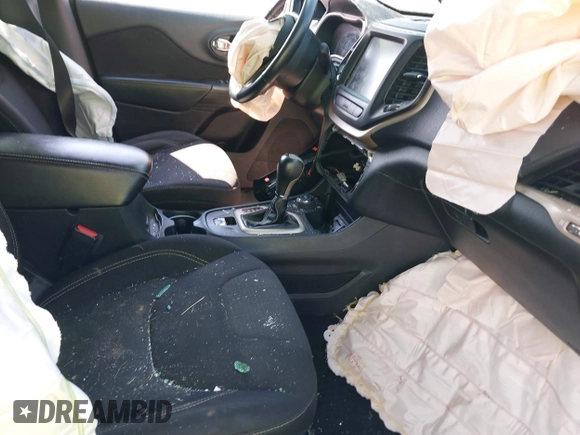 2015 Jeep Cherokee Latitude с VIN 1C4PJMCB8FW603123, выставлен на аукционе IAAI как лот 42086067 с пробегом 173 775 миль миль и . История ставок и продаж доступна на DreamBid. Изображение 5.