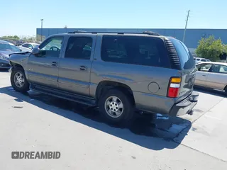 2000 Chevrolet Suburban LS with VIN 3GNFK16T3YG150971, listed as a IAAI auction lot 42333901 with 221,712 mi miles and . Bid and sale history available at DreamBid. Image 3.