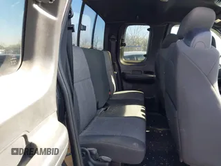 2003 Ford F-150 XL with VIN 1FTRX17W53NB00671, listed as a IAAI auction lot 41576739 with 194,066 mi miles. Bid and sale history available at carsss.com. Image 8.