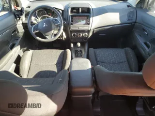 2024 Mitsubishi Outlander S z VIN JA4ARUAU4RU002627, wystawiony jako Copart lot #61093525 z przebiegiem 27 198 mil mil oraz Czysty tytuł • Clean title. Historia ofert i sprzedaży dostępna na DreamBid. Obrazek 8.