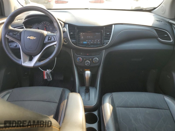 2017 Chevrolet Trax LT with VIN 3GNCJPSB8HL262677, listed as a Copart auction lot 50764145 with 84,302 mi miles and Salvage Title. Bid and sale history available at carsss.com. Image 8.