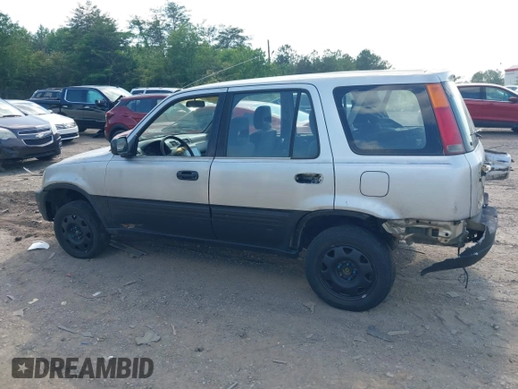 1998 Honda CR-V LX with VIN JHLRD2841WC018466, listed as a IAAI auction lot 42142021 with 184,505 mi miles. Bid and sale history available at carsss.com. Image 6.