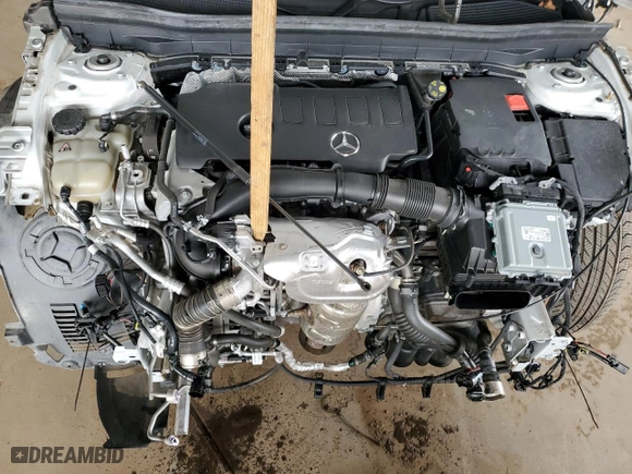 2020 Mercedes-Benz GLB with VIN W1N4M4HB4LW025657, listed as a Copart auction lot 47949805 with 17,806 mi miles and Salvage Title. Bid and sale history available at carsss.com. Image 12.