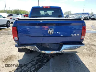 2017 Ram 1500 ST z VIN 1C6RR7FG6HS682111, wystawiony jako Copart lot #56308765 z przebiegiem 61 604 mil mil oraz Szkoda całkowita • Salvage title. Historia ofert i sprzedaży dostępna na DreamBid. Obrazek 6.