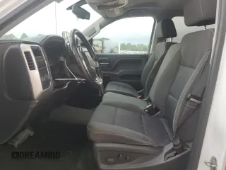 2017 GMC Sierra 1500 SLE z VIN 3GTP1MEC1HG322157, wystawiony jako Copart lot #57820935 z przebiegiem 190 341 mil mil oraz Czysty tytuł • Clean title. Historia ofert i sprzedaży dostępna na DreamBid. Obrazek 7.