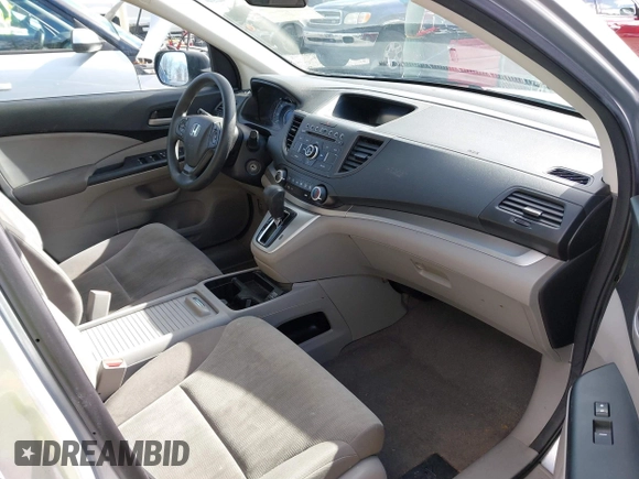 2014 Honda CR-V LX with VIN 2HKRM4H34EH684143, listed as a IAAI auction lot 41723629 with 116,526 mi miles. Bid and sale history available at carsss.com. Image 5.