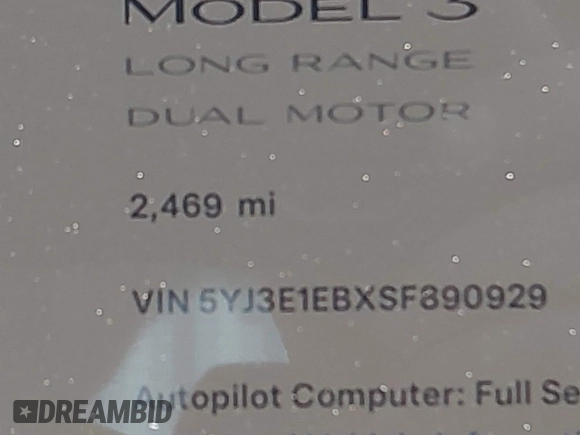 2025 Tesla Model 3 Long Range z VIN 5YJ3E1EBXSF890929, wystawiony jako IAAI lot #42452359 z przebiegiem 2 469 mil mil oraz . Historia ofert i sprzedaży dostępna na DreamBid. Obrazek 15.