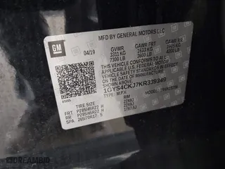 2019 Cadillac Escalade Premium Luxury with VIN 1GYS4CKJ7KR339349, listed as a IAAI auction lot 41706596 with 83,826 mi miles. Bid and sale history available at carsss.com. Image 9.