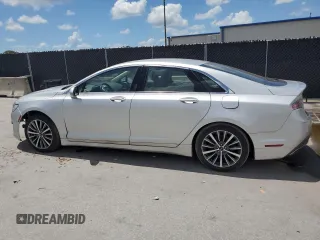 2017 Lincoln MKZ Hybrid Premiere z VIN 3LN6L5KU5HR659231, wystawiony jako Copart lot #61075955 z przebiegiem 70 548 mil mil oraz Czysty tytuł • Clean title. Historia ofert i sprzedaży dostępna na DreamBid. Obrazek 2.