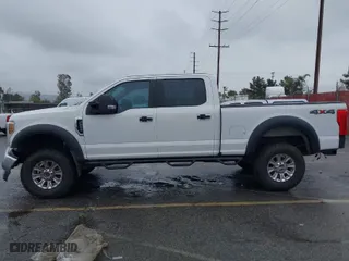 2019 Ford Super Duty F-250 SRW XL with VIN 1FT7W2B63KED13298, listed as a IAAI auction lot 41802818 with 134,741 mi miles. Bid and sale history available at carsss.com. Image 14.