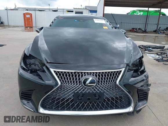 2020 Lexus LS 500 with VIN JTHD51FF1L5011017, listed as a IAAI auction lot 42061399 with 31,341 mi miles and . Bid and sale history available at DreamBid. Image 13.