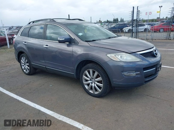 2008 Mazda CX-9 Grand Touring with VIN JM3TB38A880157185, listed as a IAAI auction lot 41914393 with 158,946 mi miles. Bid and sale history available at carsss.com. Image 1.