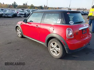 2012 MINI Hardtop with VIN WMWSU3C55CT257760, listed as a IAAI auction lot 40817805 with 63,973 mi miles and . Bid and sale history available at DreamBid. Image 3.