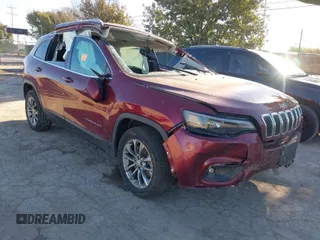 2019 Jeep Cherokee Latitude Plus with VIN 1C4PJLLB8KD246932, listed as a IAAI auction lot 41448678 with 92,021 mi miles. Bid and sale history available at carsss.com. Image 1.