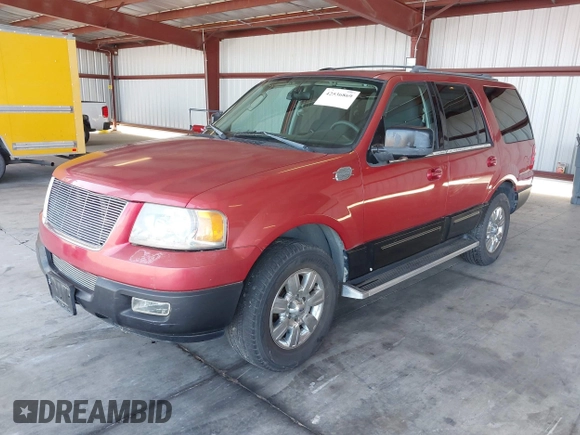 2003 Ford Expedition Special Service z VIN 1FMRU15WX3LC04818, wystawiony jako IAAI lot #42536869 z przebiegiem 142 266 mil mil oraz . Historia ofert i sprzedaży dostępna na DreamBid. Obrazek 2.