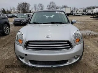 2014 MINI Countryman z VIN WMWZB3C55EWR36269, wystawiony jako Copart lot #51845265 z przebiegiem 167 558 mil mil oraz Czysty tytuł • Clean title. Historia ofert i sprzedaży dostępna na DreamBid. Obrazek 5.