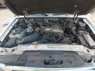 1997 Ford Explorer XLT with VIN 1FMDU32PXVUD36915, listed as a IAAI auction lot 41421762 with 109,168 mi miles and . Bid and sale history available at DreamBid. Image 10.