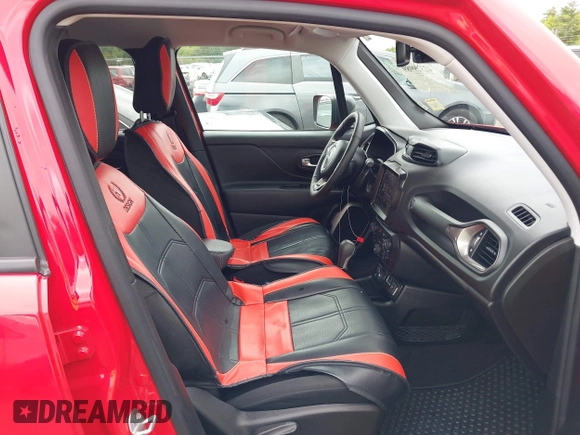 2022 Jeep Renegade Latitude with VIN ZACNJDB19NPN81559, listed as a IAAI auction lot 42329989 with 36,713 mi miles and . Bid and sale history available at DreamBid. Image 5.