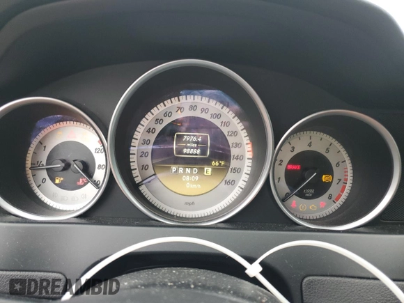 2012 Mercedes-Benz C 250 Sport z VIN WDDGF4HB0CR209206, wystawiony jako Copart lot #56493865 z przebiegiem 98 888 mil mil oraz Szkoda całkowita • Salvage title. Historia ofert i sprzedaży dostępna na DreamBid. Obrazek 9.