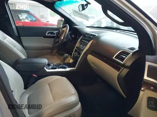 2011 Ford Explorer Limited с VIN 1FMHK8F88BGA06689, выставлен на аукционе IAAI как лот 42224680 с пробегом 171 349 миль миль и . История ставок и продаж доступна на DreamBid. Изображение 5.