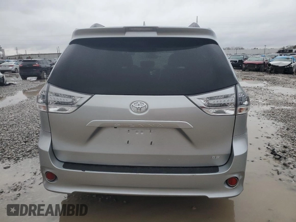 2020 Toyota Sienna SE with VIN 5TDXZ3DC4LS056244, listed as a Copart auction lot 80569924 with 33,287 mi miles and Salvage Title. Bid and sale history available at carsss.com. Image 6.