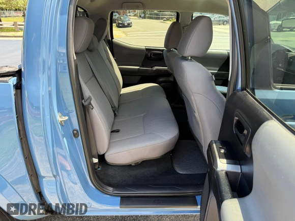 2019 Toyota Tacoma SR with VIN 3TMCZ5AN8KM272578, listed as a Copart auction lot 63283405 with 79,569 mi miles and Clean title. Bid and sale history available at DreamBid. Image 6.