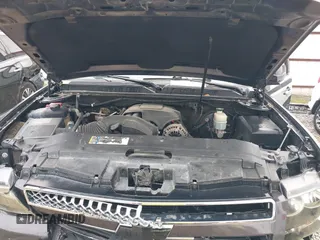 2010 Chevrolet Tahoe LT z VIN 1GNUKBE03AR221483, wystawiony jako IAAI lot #42157016 z przebiegiem 233 193 mil mil oraz . Historia ofert i sprzedaży dostępna na DreamBid. Obrazek 10.
