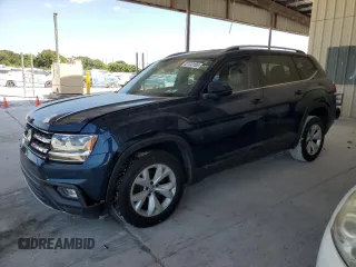 2018 Volkswagen Atlas SE with VIN 1V2DR2CA2JC579756, listed as a Copart auction lot 52103165 with 102,437 mi miles and Salvage title. Bid and sale history available at DreamBid. Image 1.