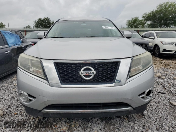2015 Nissan Pathfinder SV z VIN 5N1AR2MN3FC653386, wystawiony jako Copart lot #52811265 z przebiegiem 182 615 mil mil oraz Czysty tytuł • Clean title. Historia ofert i sprzedaży dostępna na DreamBid. Obrazek 5.
