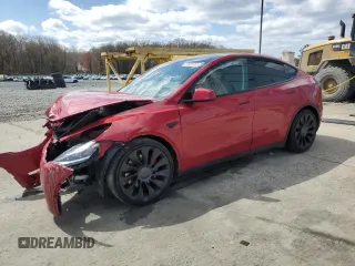 2023 Tesla Model Y Performance z VIN 7SAYGDEF2PF591238, wystawiony jako Copart lot #51991025 z przebiegiem 44 749 mil mil oraz Szkoda całkowita • Salvage title. Historia ofert i sprzedaży dostępna na DreamBid. Obrazek 1.